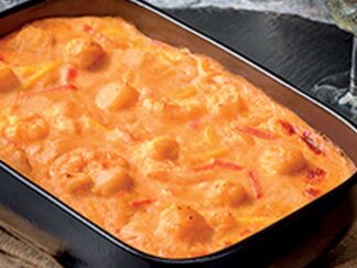 CASSOLETTE SAINT JACQUES GAMBAS SAUCE BISQUEE