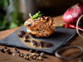 2 PAVES DE SANGLIER SAUCE MORILLES