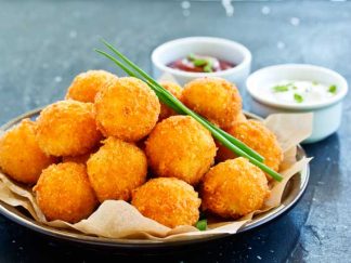 CROQUETTES DE MORUE (Tortas de Bacalao)