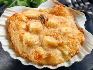 4 COQUILLES ST JACQUES A LA CREME ET COGNAC FINE CHAMPAGNE