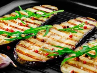 AUBERGINES TRANCHÉES GRILLÉES